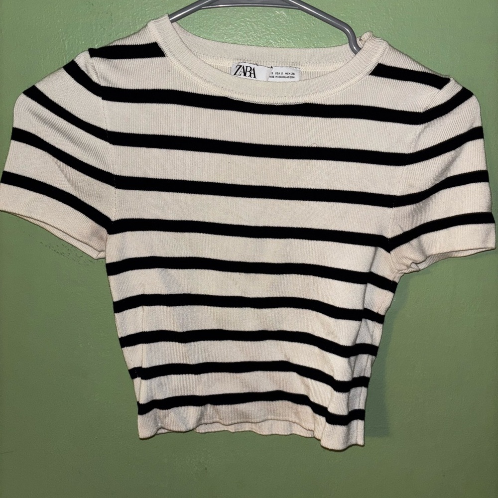Zara Black and White Striped Women's Top